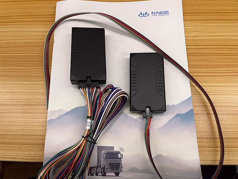 Terminales de posicionamiento GPS Yuwei
