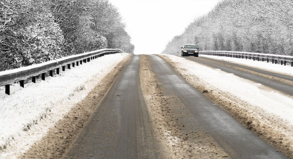 Snowplow Fleets <a href='fleet-dash-cam1.html' style='color: #014a97;' target='_blank'>dash cam</a>